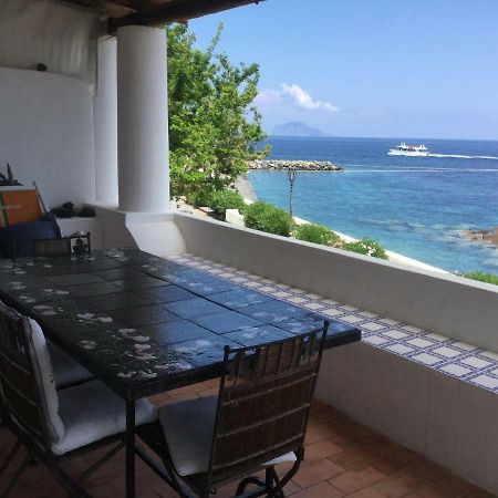 Apartamento La Terrazza Sul Mare Santa Marina Salina Exterior foto